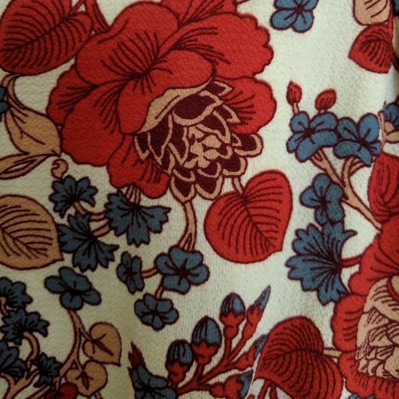 Romper - Picture 3 of 4